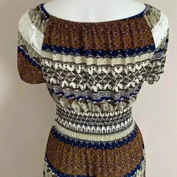 Off Shoulder Maxi Dress - Picture 8 of 8